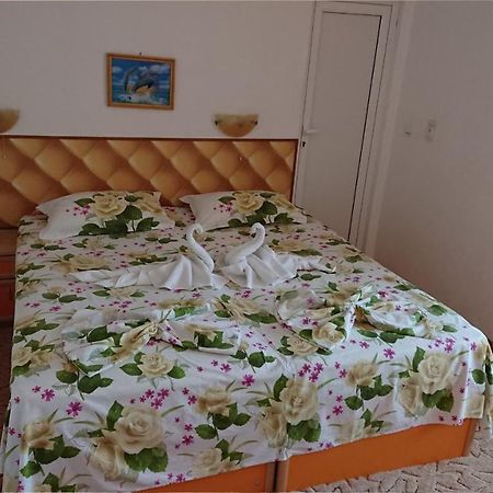 Sianie Guest House Ravda Kültér fotó