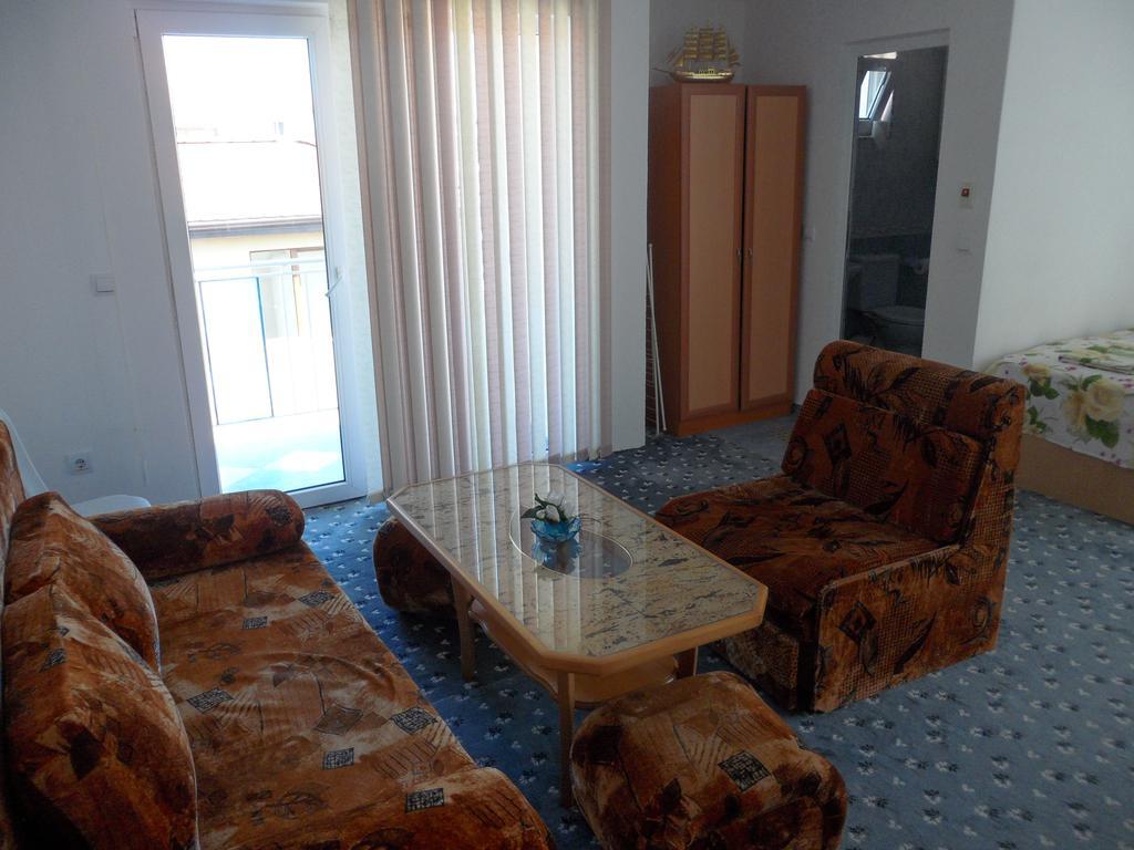Sianie Guest House Ravda Kültér fotó