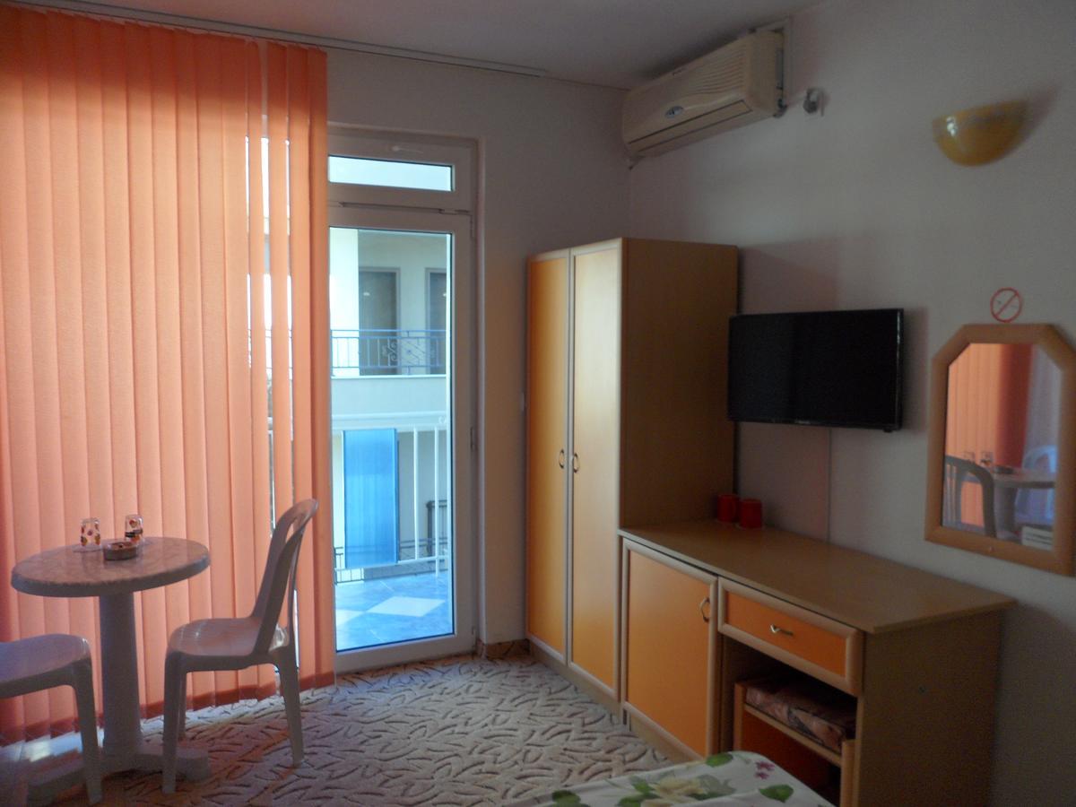 Sianie Guest House Ravda Kültér fotó