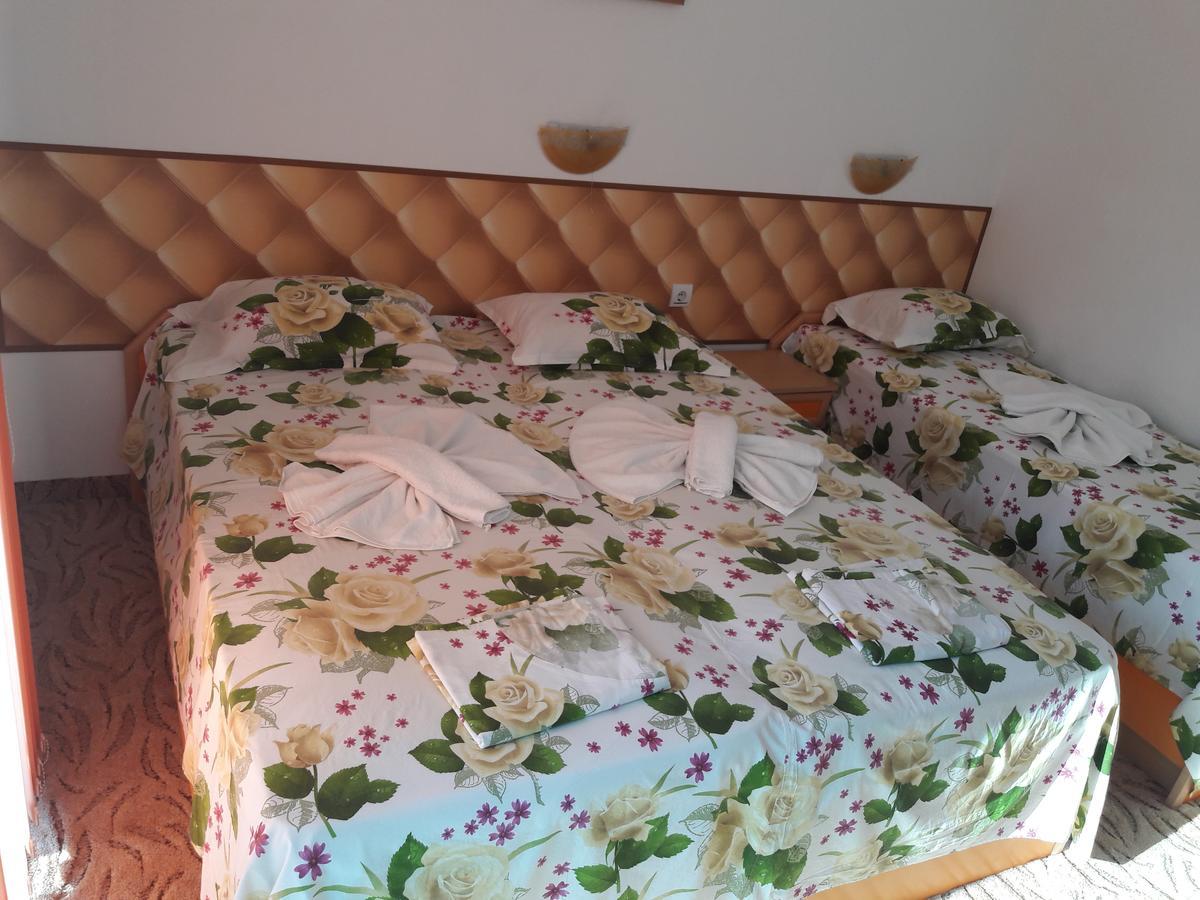Sianie Guest House Ravda Kültér fotó