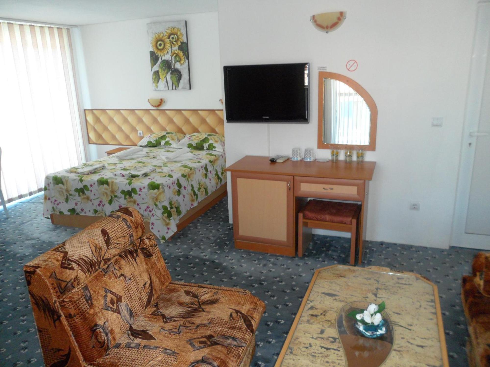 Sianie Guest House Ravda Kültér fotó